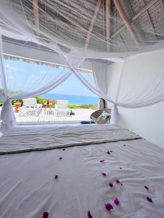 Mar-Me-Quer, Eco Beach Retreat Инямбане Екстериор снимка