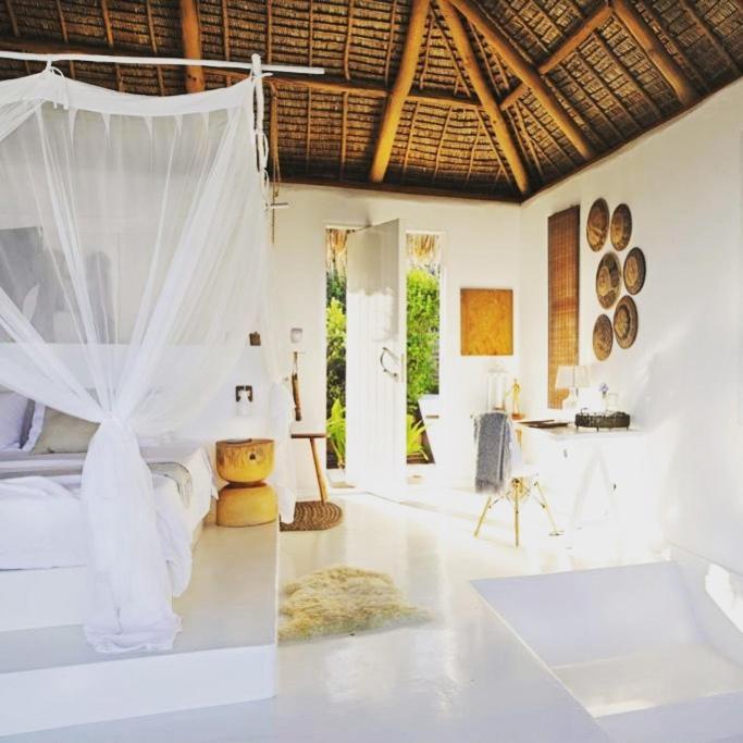 Mar-Me-Quer, Eco Beach Retreat Инямбане Екстериор снимка