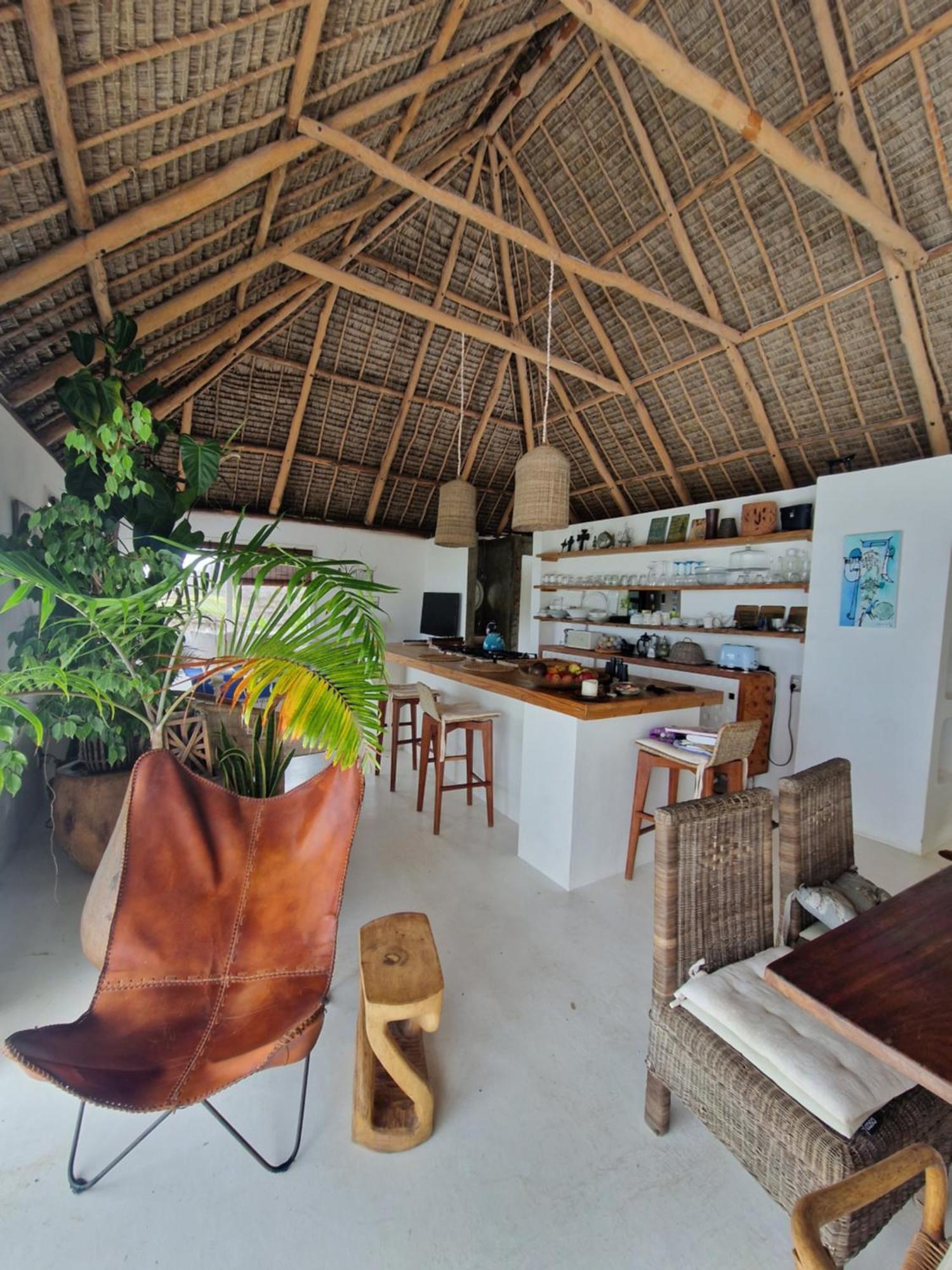 Mar-Me-Quer, Eco Beach Retreat Инямбане Екстериор снимка